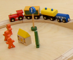 Immagine trenino di legno per bambini